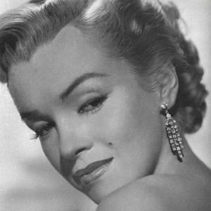 Meet your Posher, Desirée